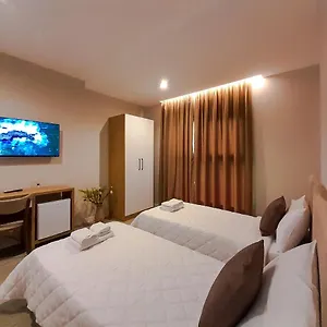 Hotel Solea, Wlora