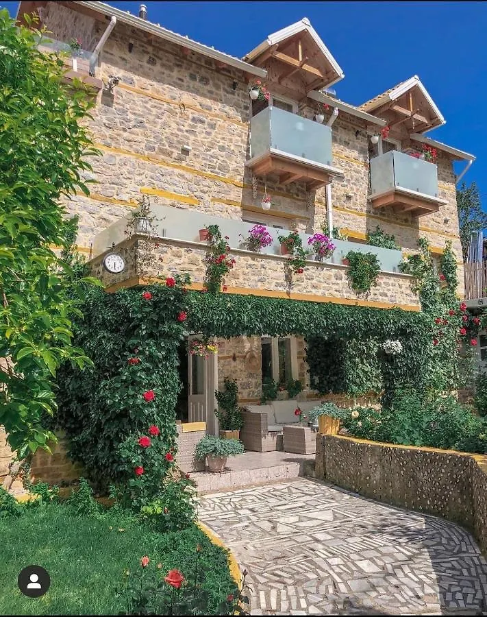 Bed and Breakfast House 1960 Lini
